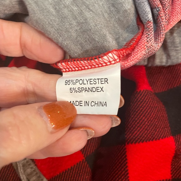 Black and red check lounge pant.  Gray waistband - Picture 8 of 9